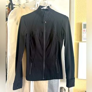 Lulu lemon jacket size 2